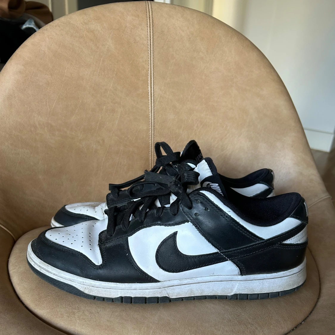 Svartvita Nike sneakers