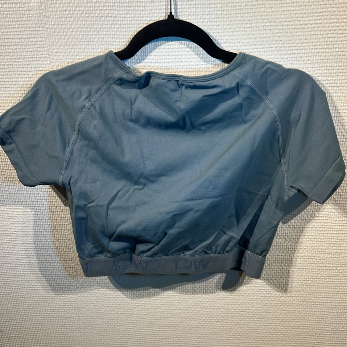 Grå kortärmad topp från ICANIWILL - 1