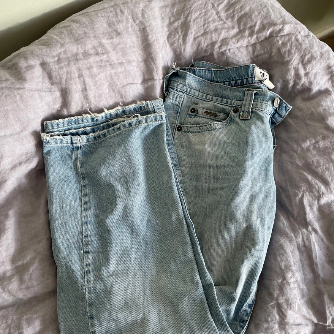 Ljusblå jeans från BDG Urban Outfitters - 2