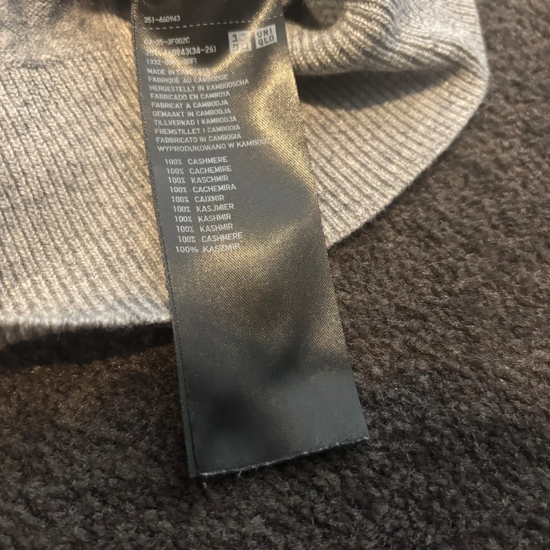 Uniqlo 100% Cashmere Crew Neck Jumper - 4