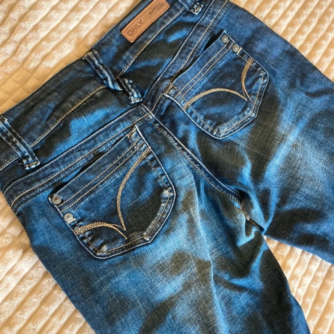 Blå bootcut jeans från ONLY - 92