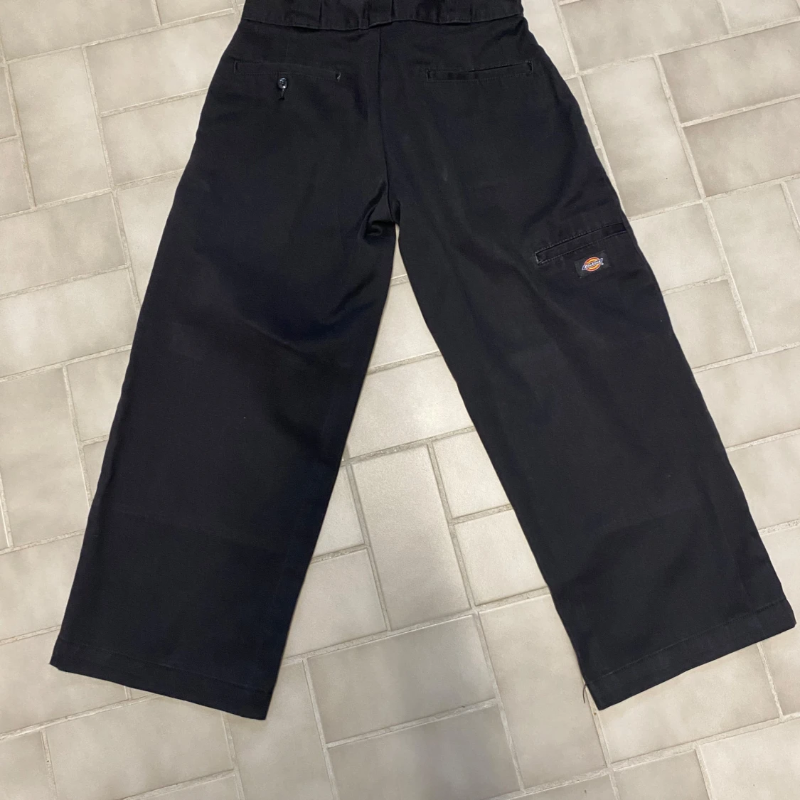 Svarta byxor från Dickies - 90