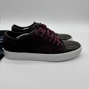 LANVIN CAP TOE - - Lanvin Cap toe- Skick: 8/10 - Tillbehör: Dustbag - Storlek 44/9UK - Nypris ca 5200kr // DeluxeCloset