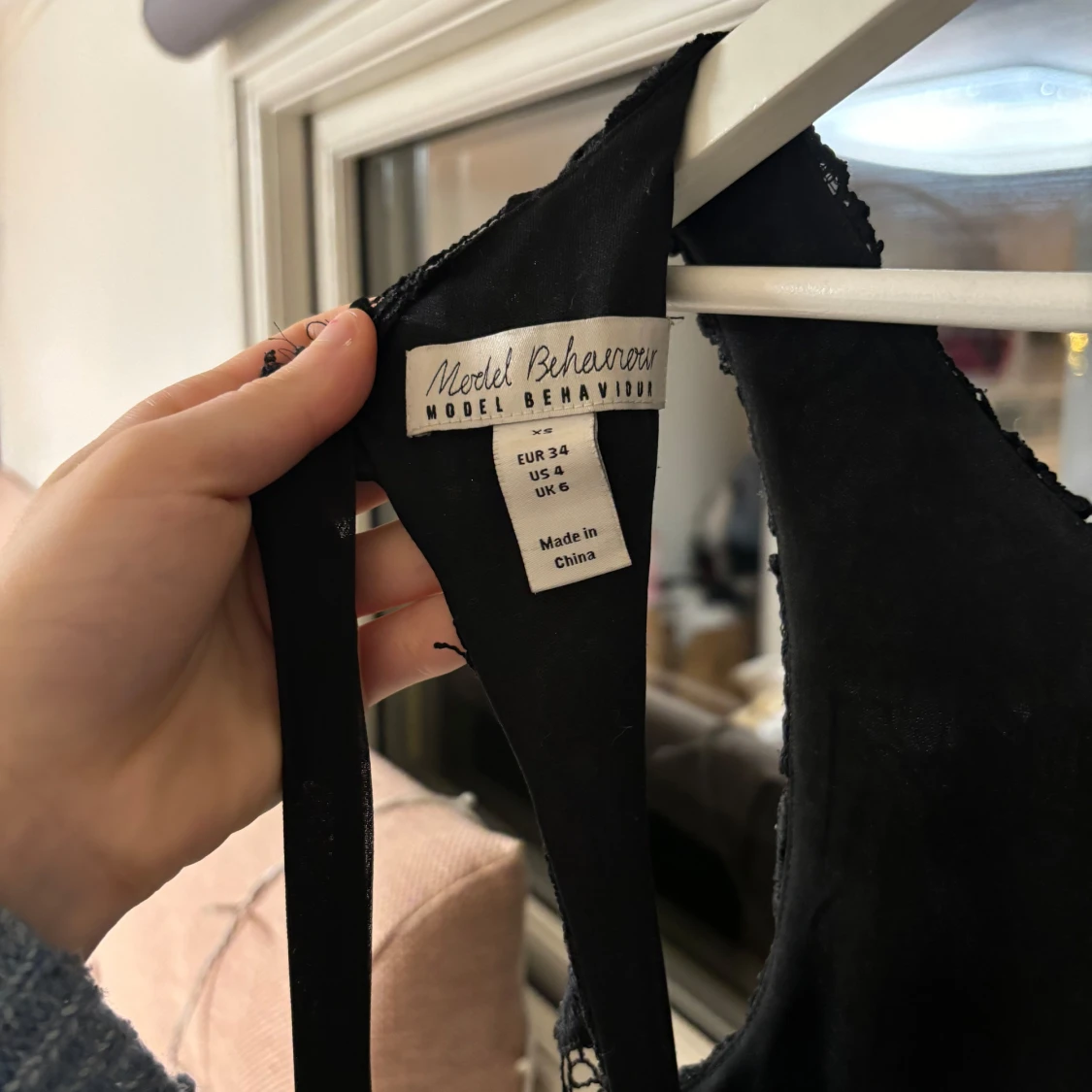 Svart klänning från Model Behaviour - 92