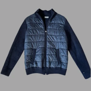 Barba Napoli Virgin Wool Cardigan  - - Skick 8/10   - Nypris: 7000 SEK  - Storlek: 50 (fits M)