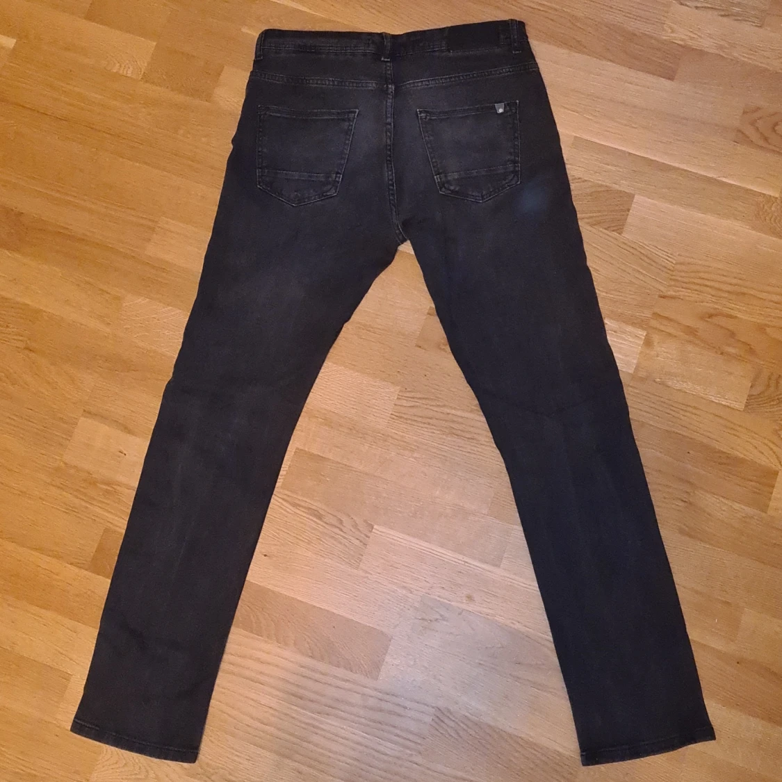 Svarta jeans från Zara - 90