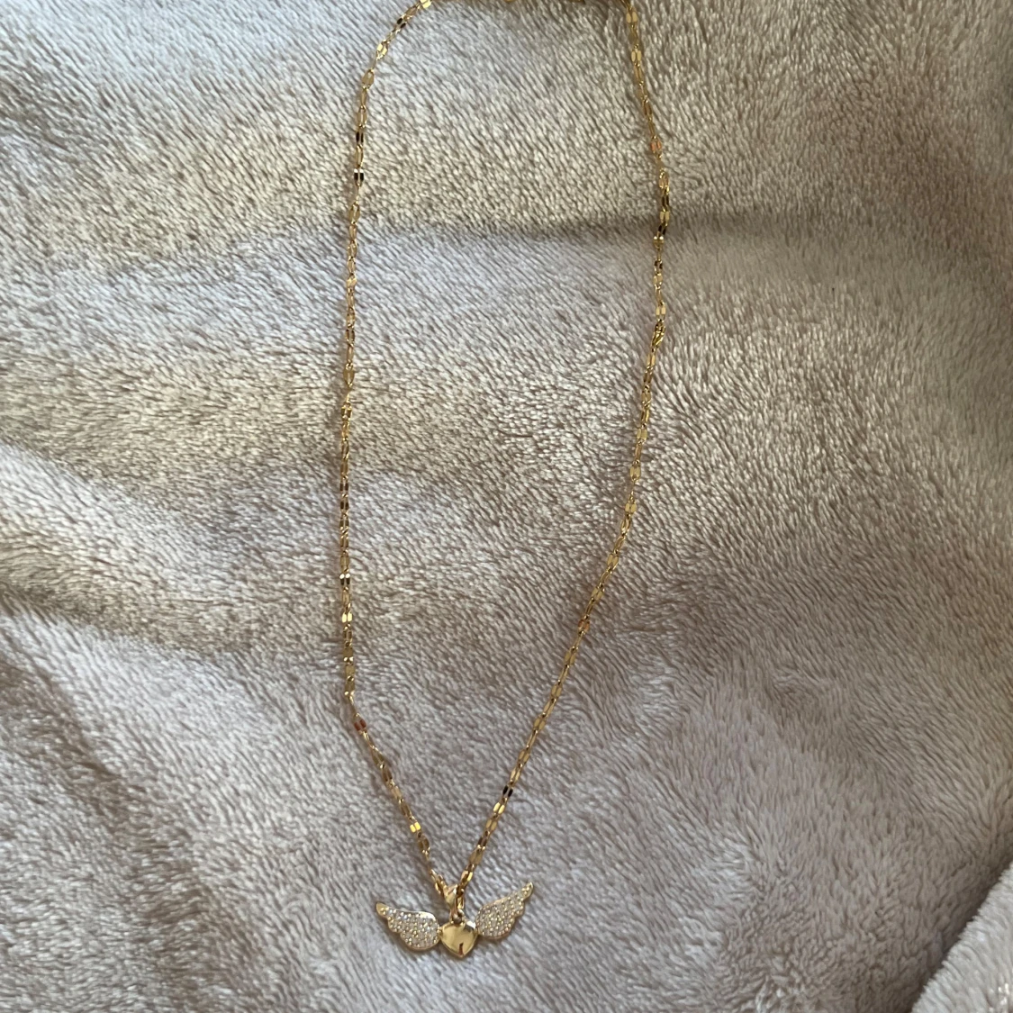 Hjärta halsband med vingar  - 91