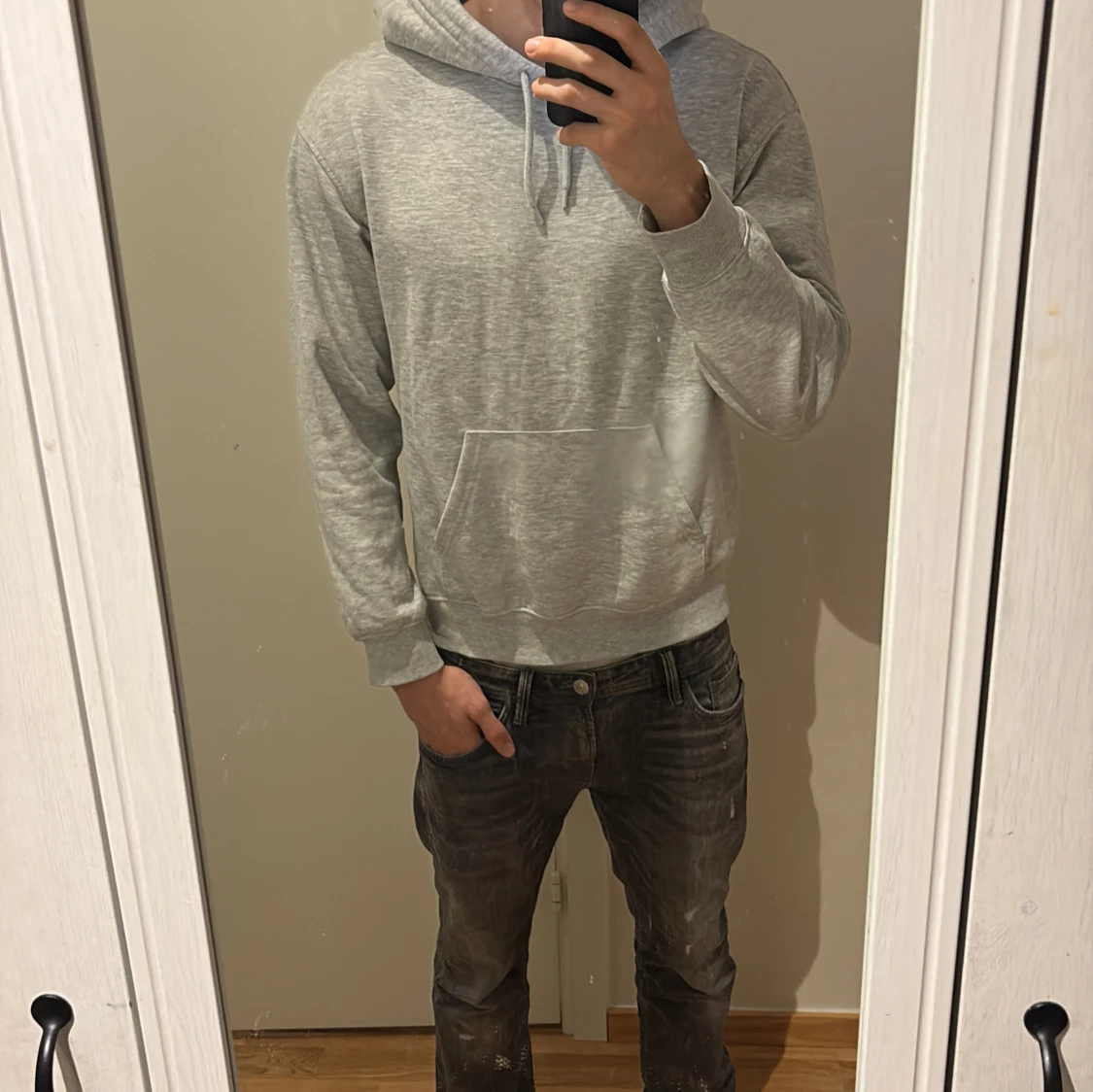 Grå hoodie från H&M