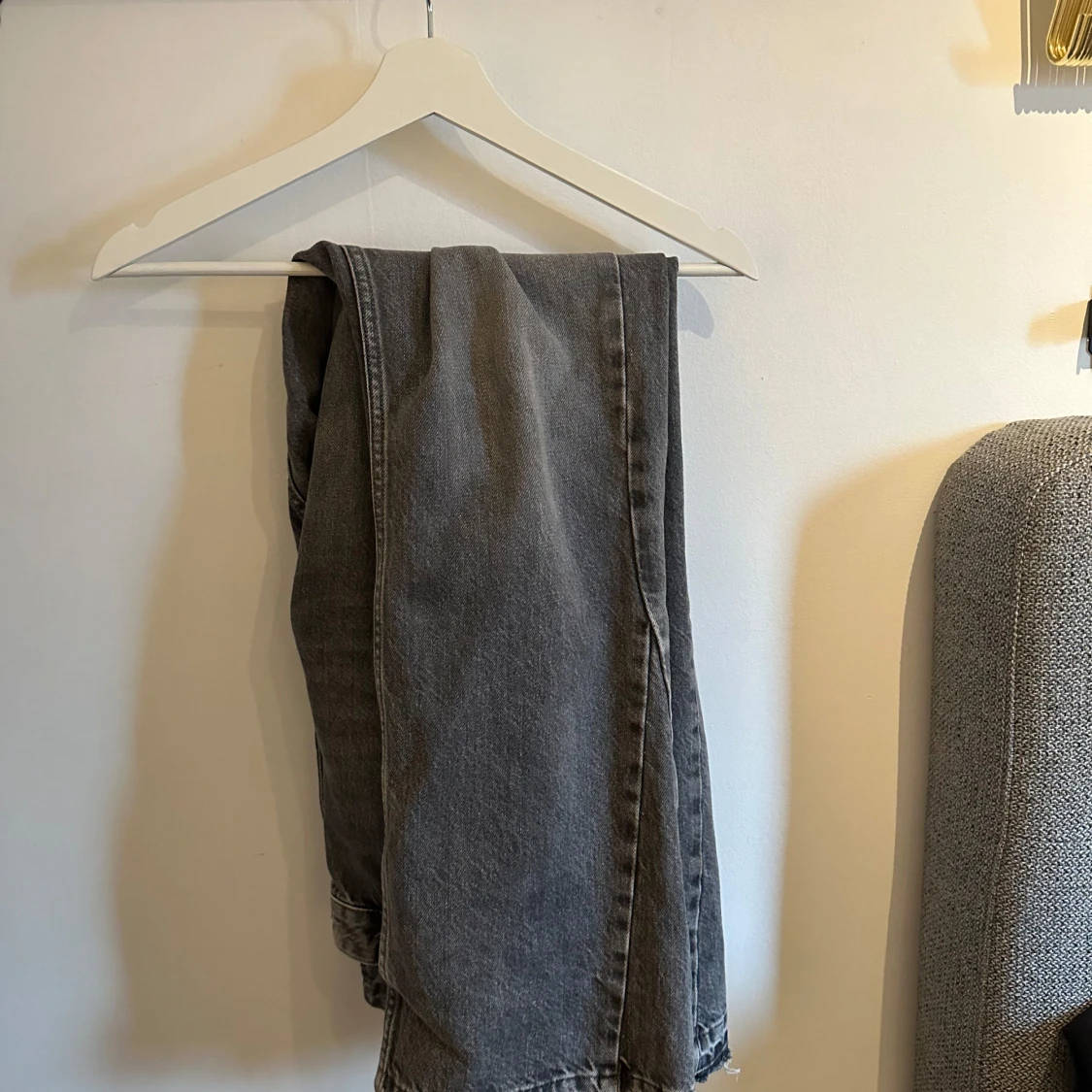 Grå jeans från Zara