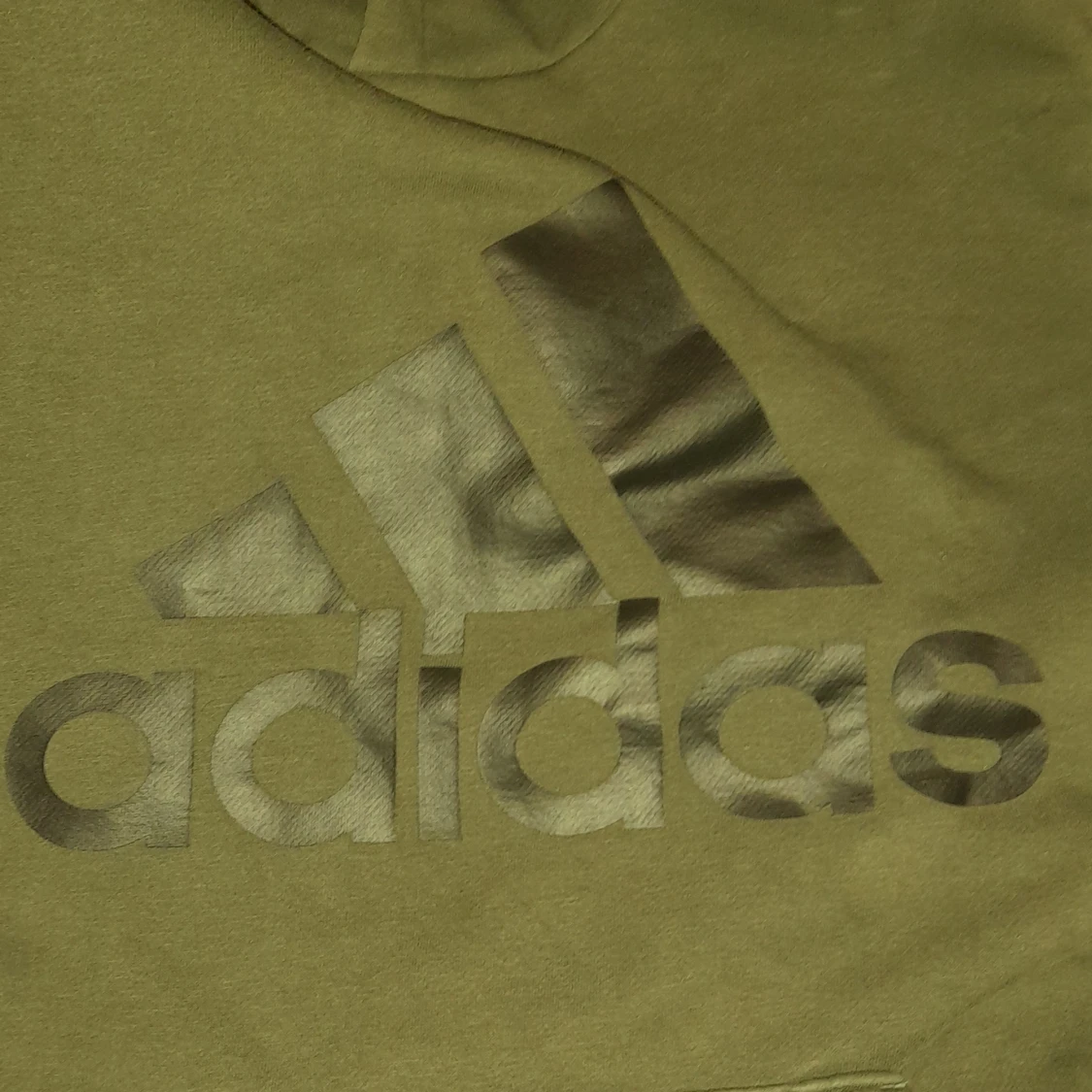 Olivgrön hoodie från Adidas - 92