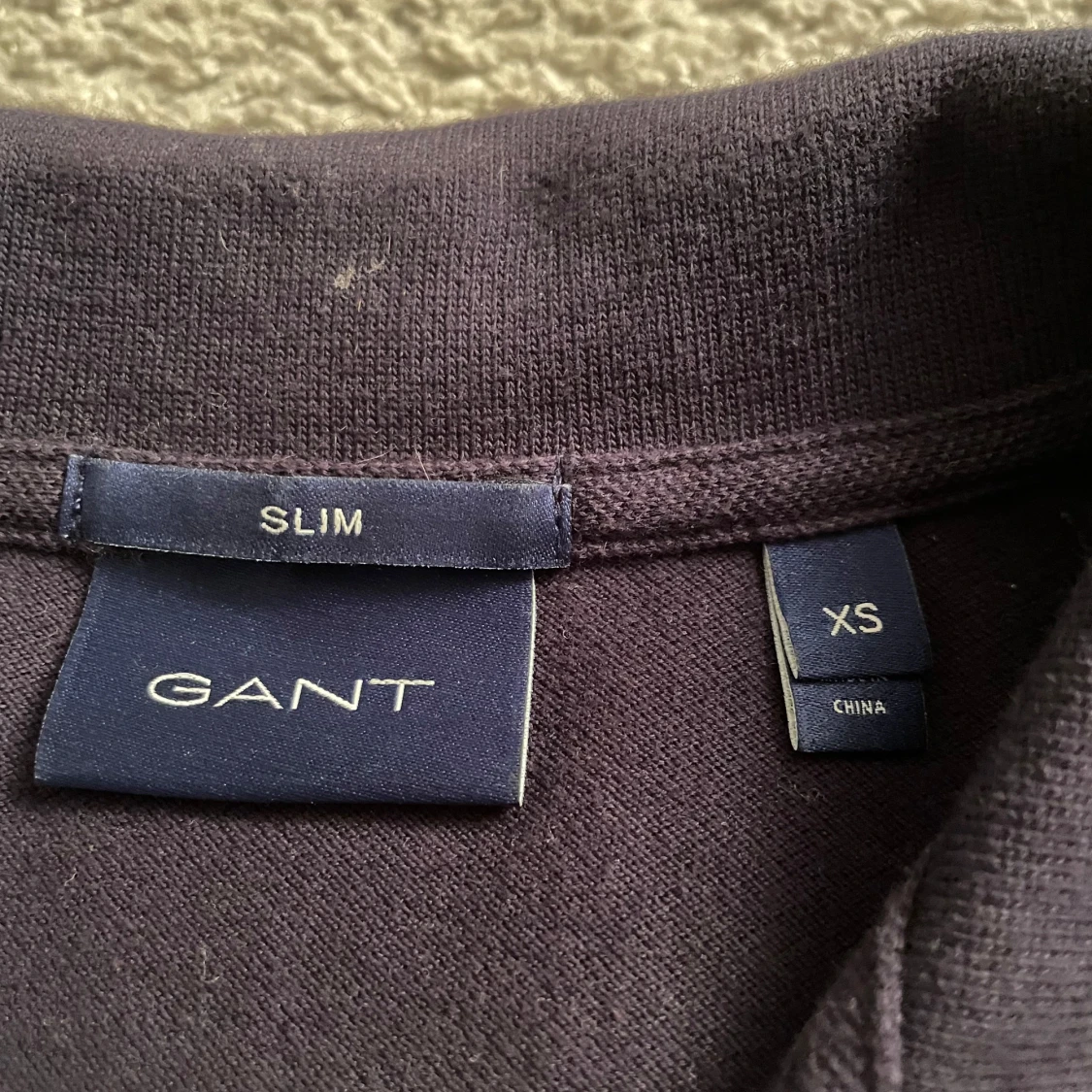 Mörkblå pikétröja från GANT - 92