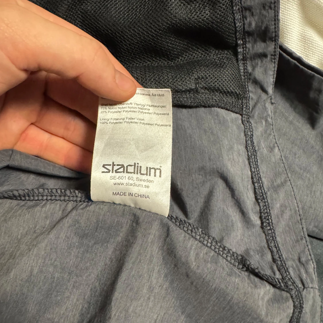 Grå vindjacka från SOC - 91