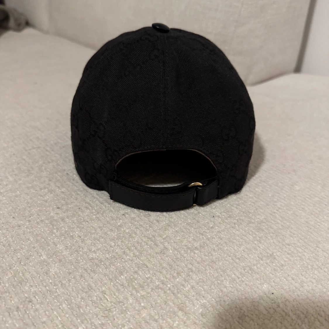 Svart keps från Gucci - 92