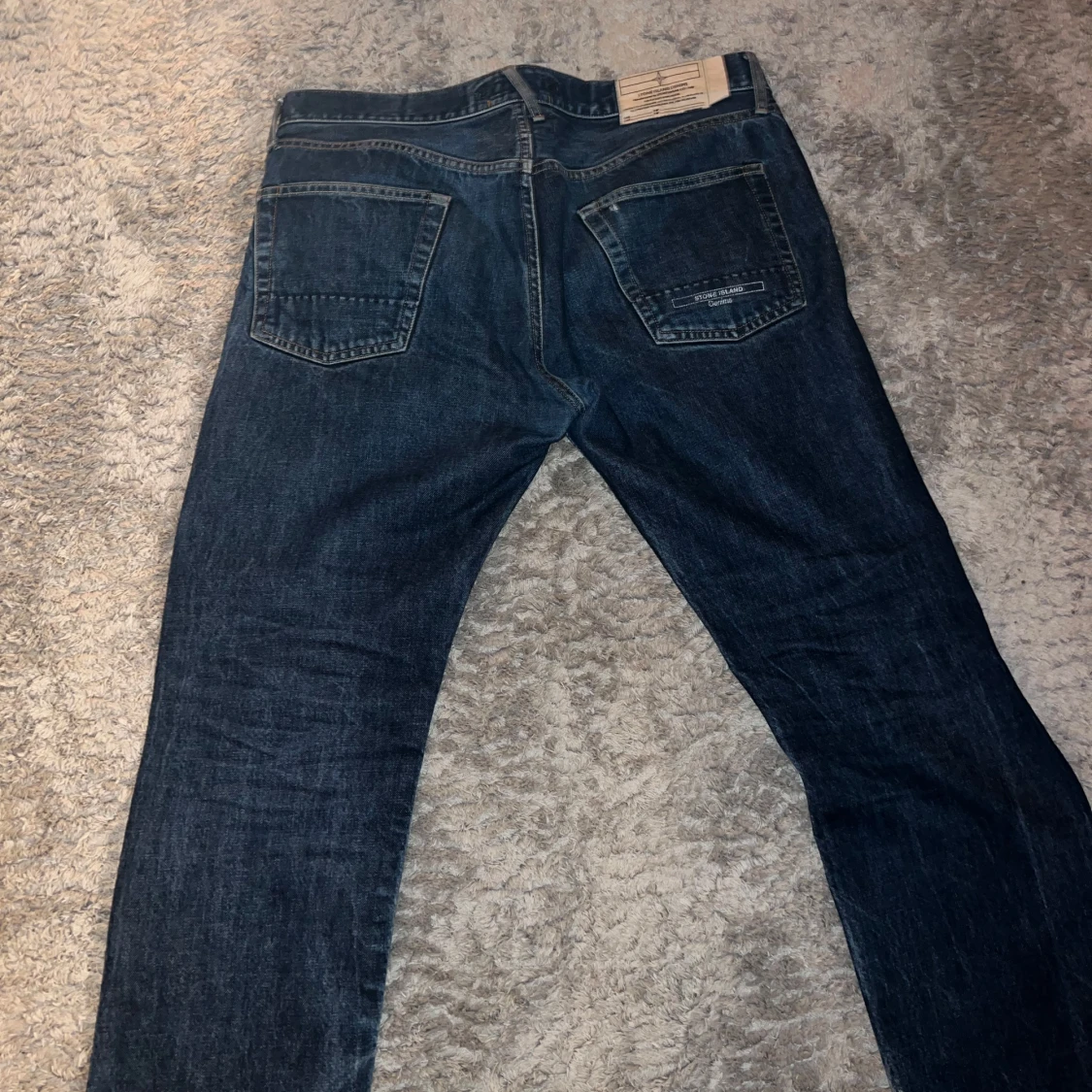 Mörkblå jeans från Stone Island - 94