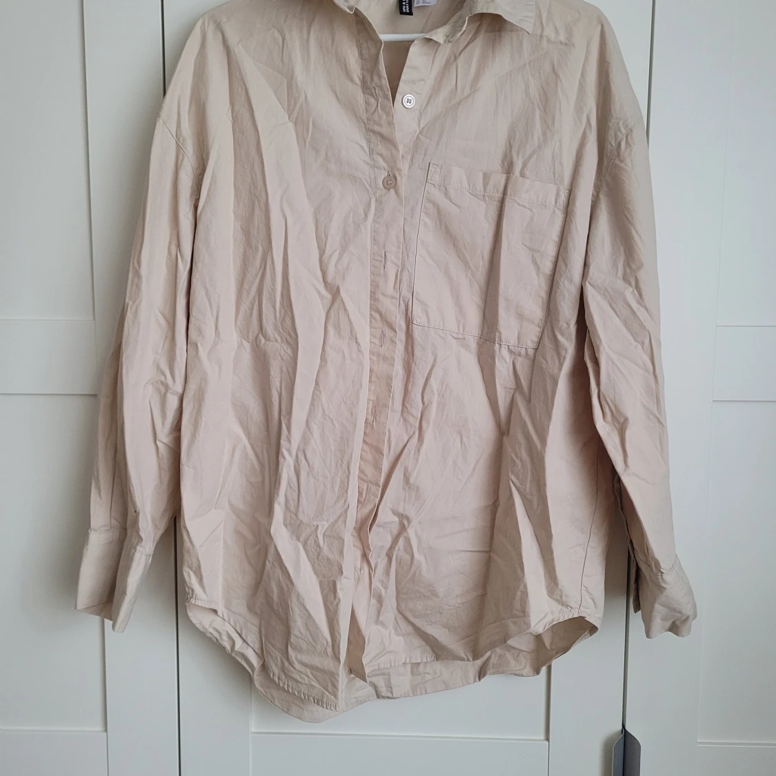Beige skjorta från H&M Divided