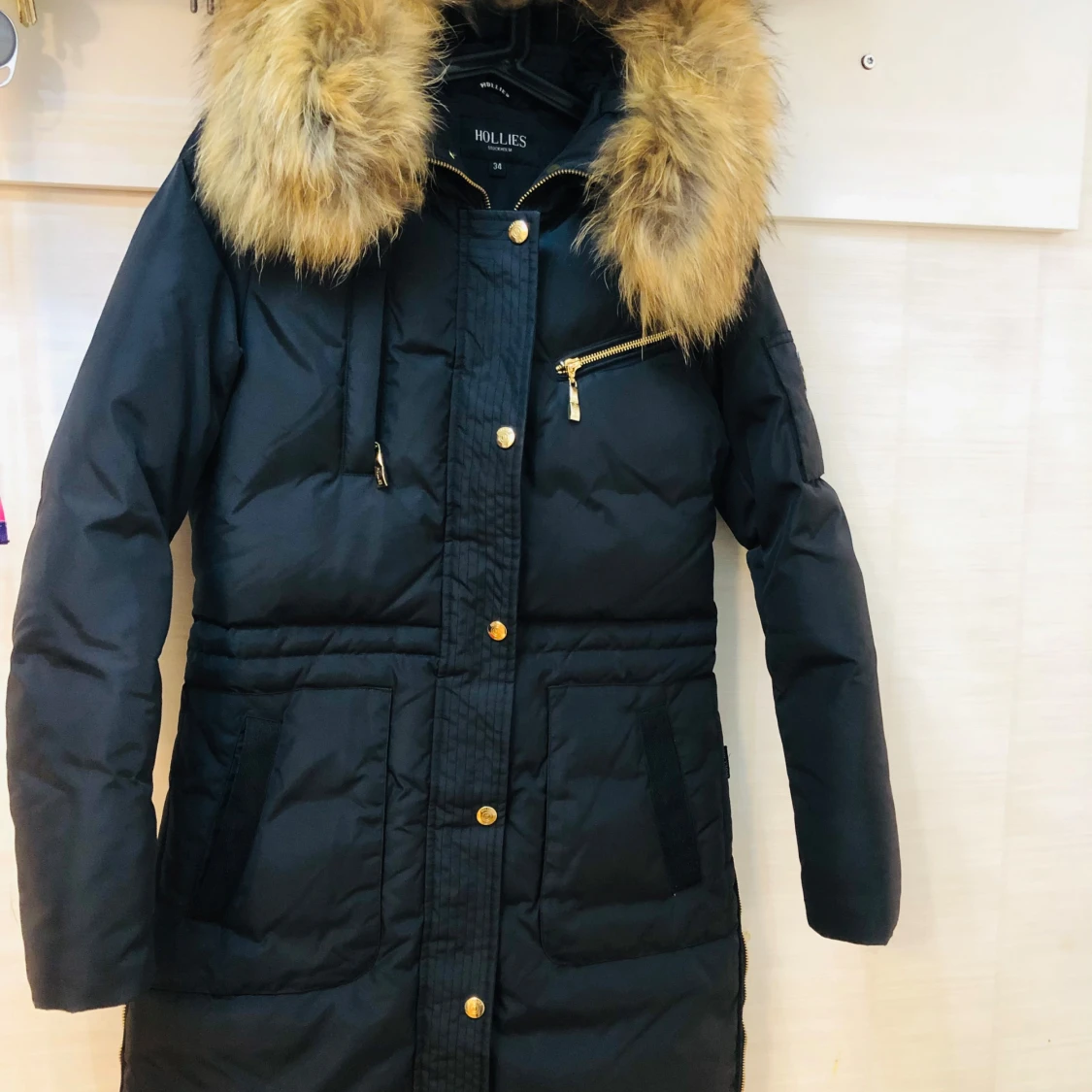 Svart dunjacka från Hollies - 92