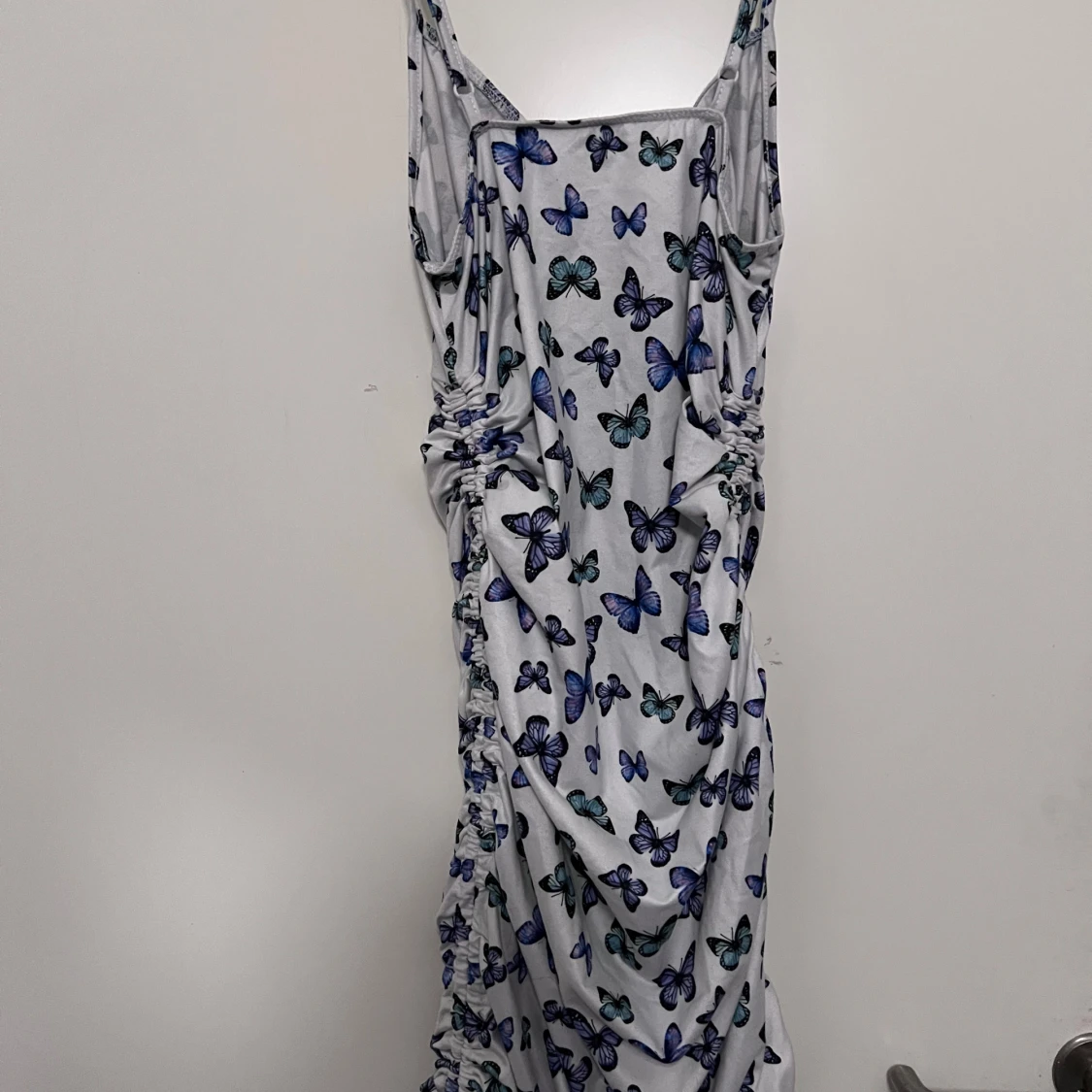 Sommarklänning med fjärilsmönster - 90