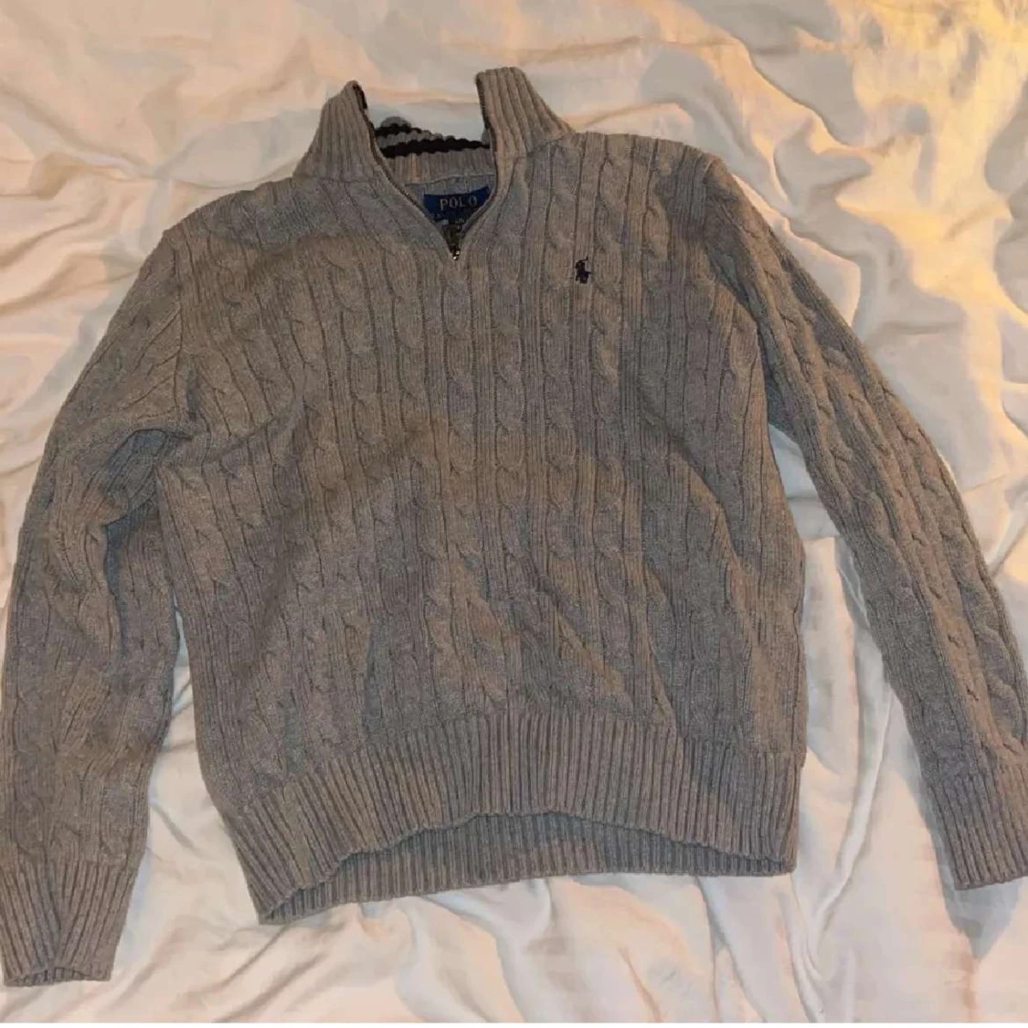 Grå stickad tröja från Polo Ralph Lauren