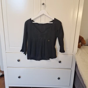 Blus - Söt blus från made in italy i xs