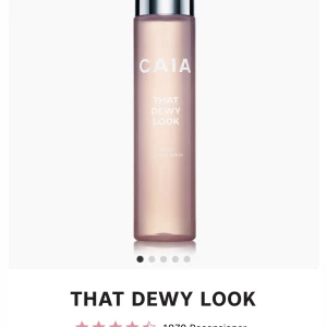 Caia dewy Settingspray  - Säljer min Caia Settingspray ”that dewy look” då jag råkade köpa fel. Den är helt oöppnad med sluten förpackning( vilket ni kan se i bilderna). Köptes för 245 men säljer den lite billigare. Skriv för frågor eller fler bilder💗