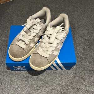 Adidas campus 00 grey - Storlek 36-37 adidas campus använda ett par gånger fint skick kan förhandla pris