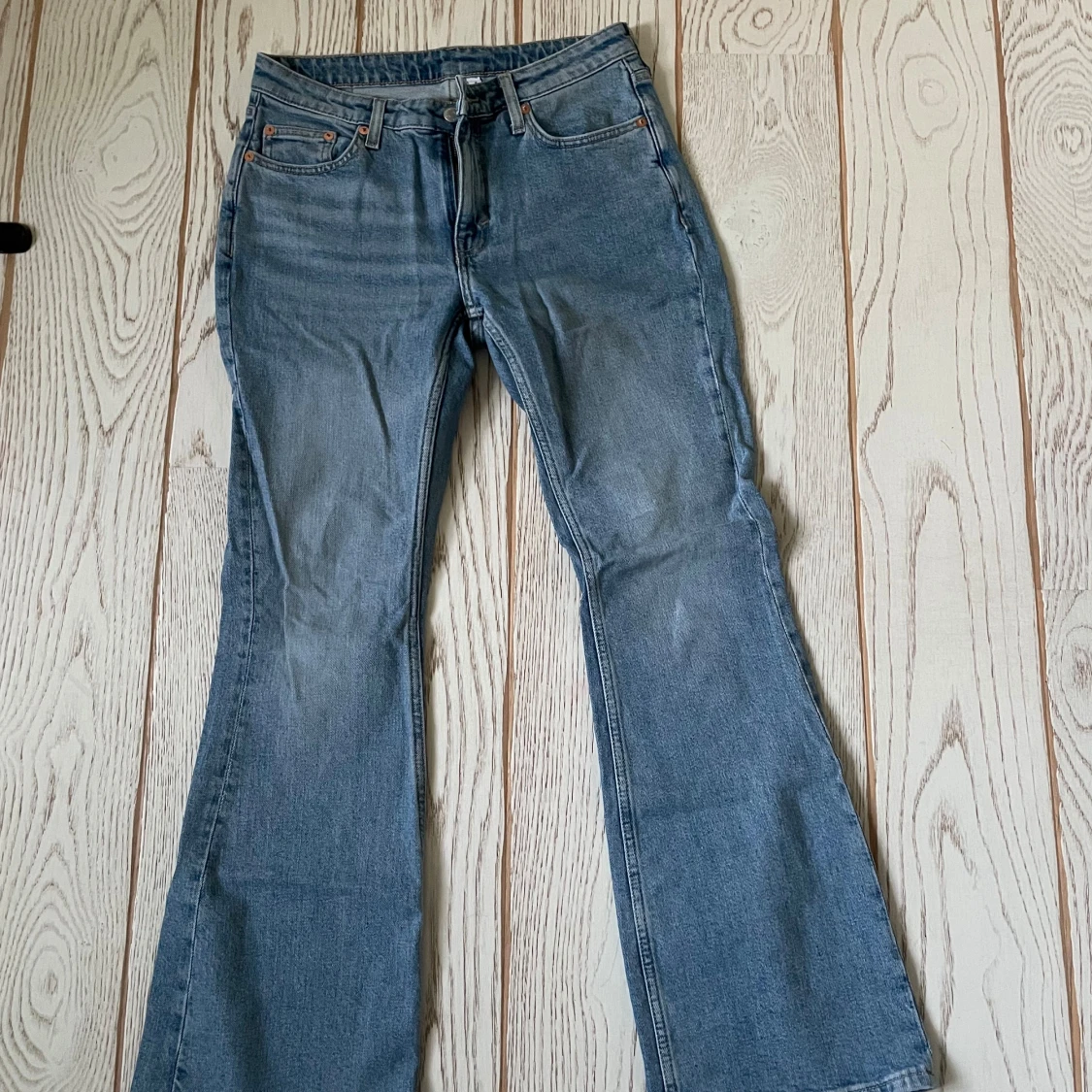 Milla Low bootcut jeans weekday - 92