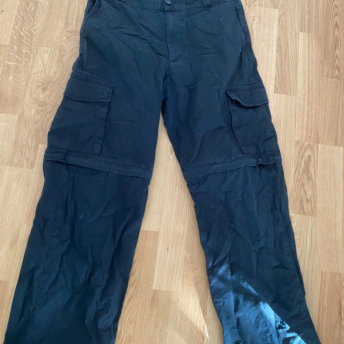 Svarta Cargobyxor