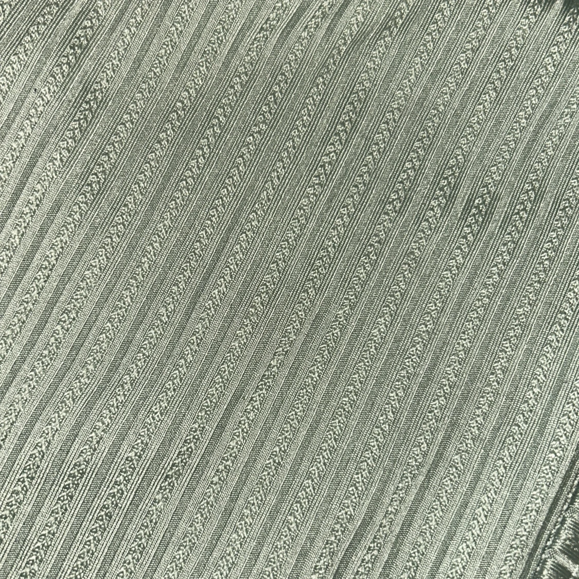 Grön ribbad linnetopp med spetsdetaljer - 3