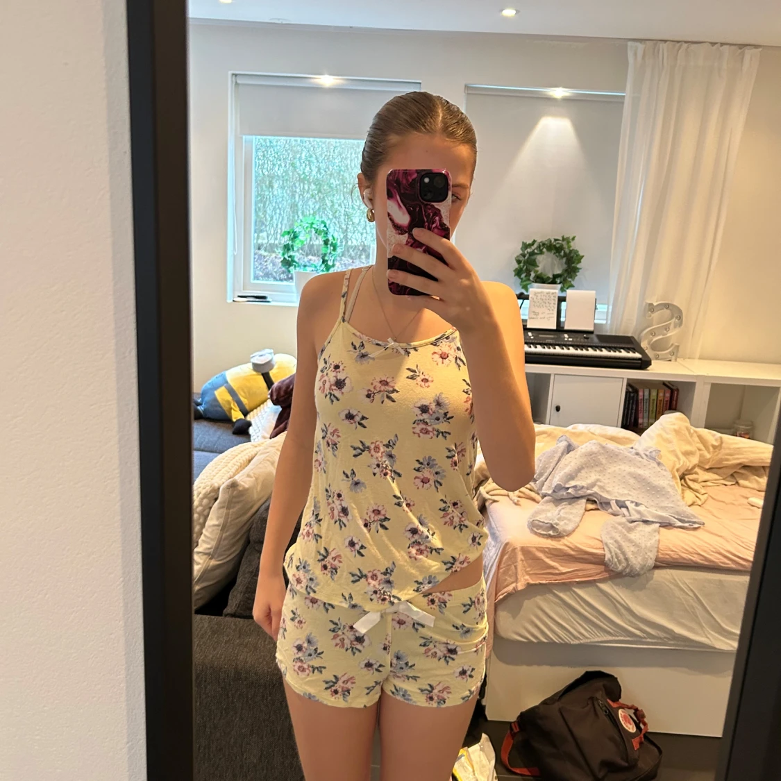 Gul blommig pyjamas - 3