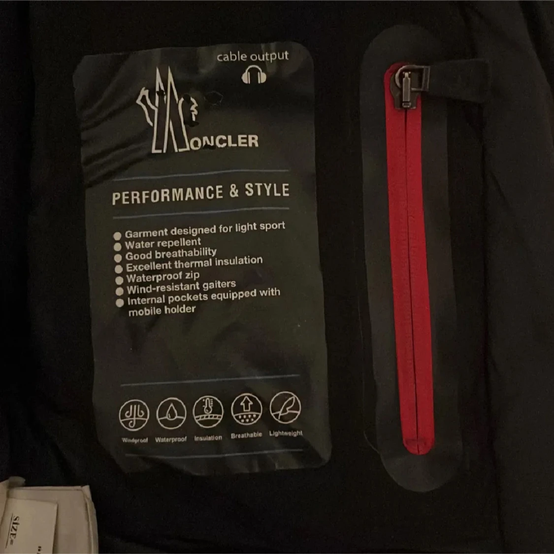 Svart pufferjacka från Moncler - 2