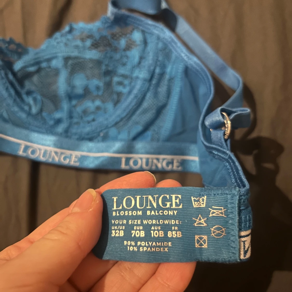 Blå BH från lounge  - 2