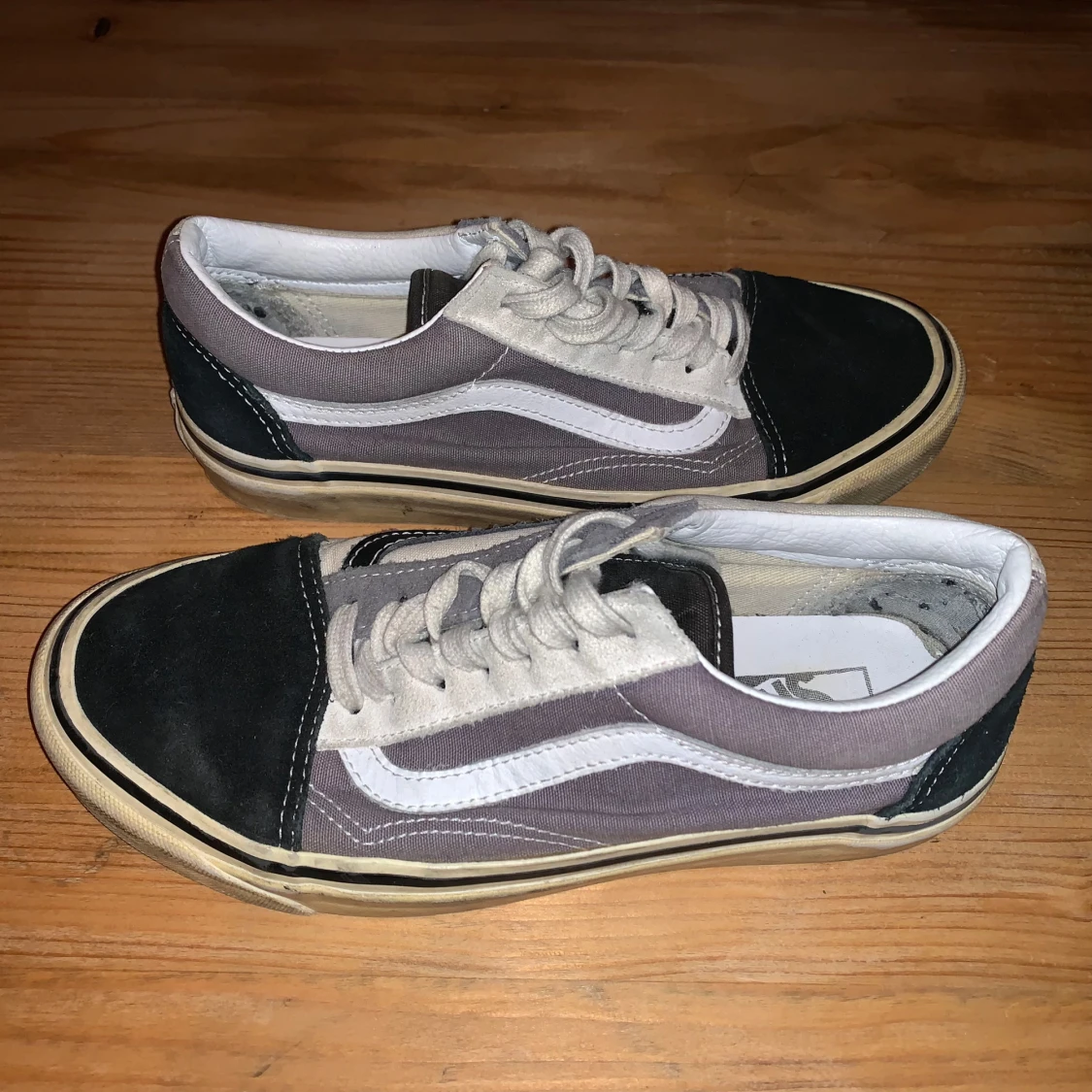 Vans sneakers i svart och grått - 1