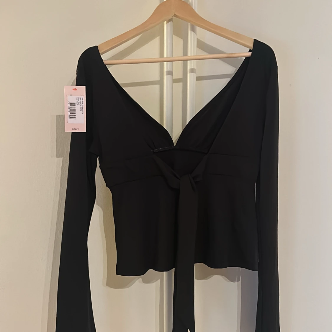 Svart långärmad topp från Nelly - 1