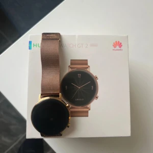 Huawei Watch GT 2  - Rose gold smartwatch 