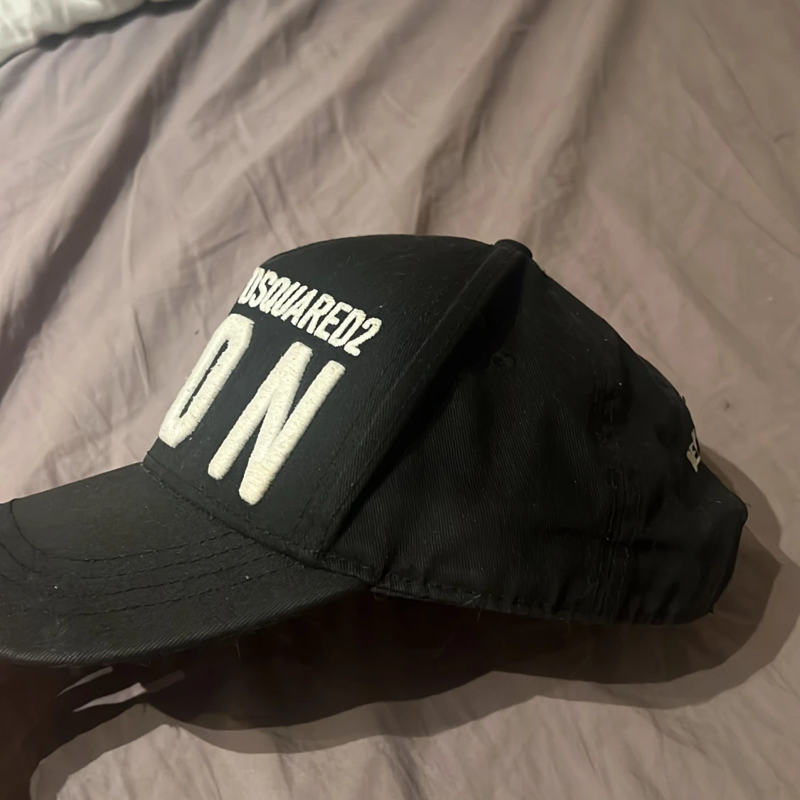 Svart keps från Dsquared2 - 1