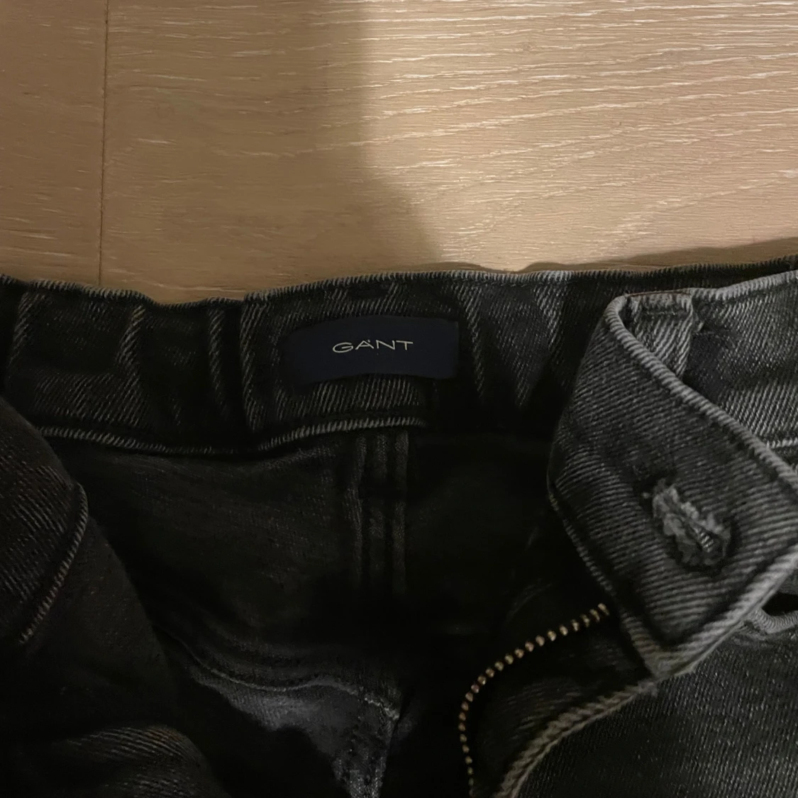 Svarta jeansbyxor från GANT - 2