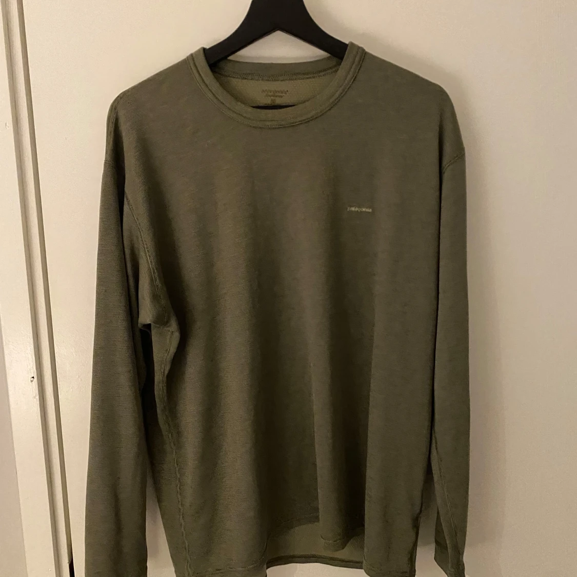 Patagonia thermal långsleeve khaki L 90s gorpcore hiking 