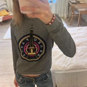 KENZO tröja - Kenzo tröja med brodyr😚 Perfekt skick  100% bomull