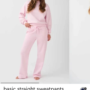 Rosa mjukisbyxor - Rosa mjukis byxor från Gina i strl XS, säljer för att dom inte används. Endast använda ett fåtal gånger hemma. 