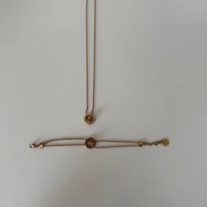 Edblad smycken - Smycken från Edblad halsband och armband guld