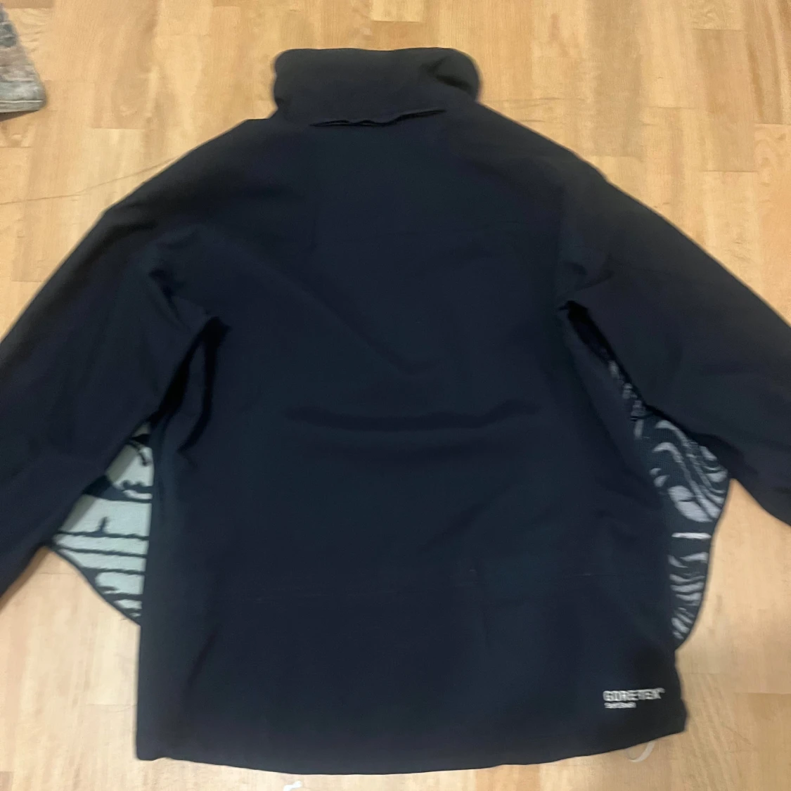 Peak Performance x Gore-Tex - 90