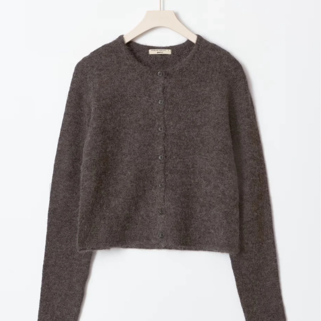 Grå kofta från Gina tricot 