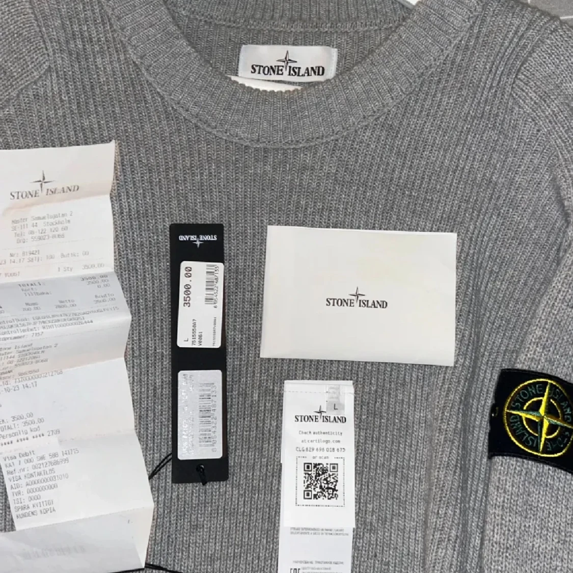 Grå stickad tröja från Stone Island - 91