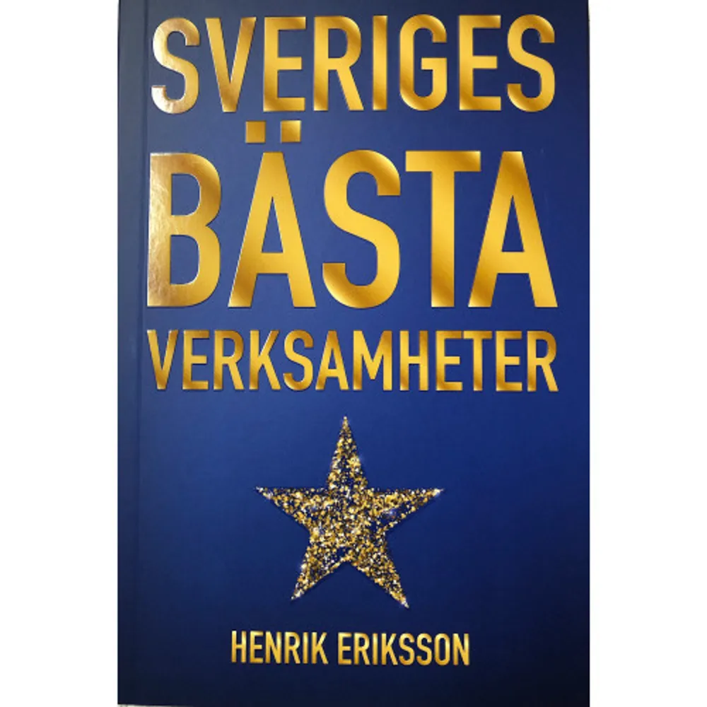 Vad kännetecknar Sveriges bästa verksamheter? Hur lyckas de bästa verksamheterna ha nöjda kunder, nöjda medarbetare, och samtidigt nå fantastiska resultat? I boken Sveriges bästa verksamheter avkodas dessa organisationer genom tjugo års forskning. Ett antal principer och arbetssätt visar sig ligga bakom riktigt framgångsrika verksamheter, oavsett typ av verksamhet. Många verksamheter är inte så bra som de skulle kunna vara. Men vi kan göra dem bättre. Den här boken beskriver hur det kan gå till.Baserat på ett gediget och unikt fundament av erfarenhet och forskning ger boken tydliga svar på vad som kännetecknar Sveriges bästa verksamheter. Det är som att läsa Good to Great i en svensk kontext. Boken ger tydliga exempel från några av Sveriges finaste företag och från flera branscher. Modellen med de fem principerna visar tydlig riktning för de företag som lägger ut på resan med mål att bli ett av Sveriges bästa. Dag Kroslid, VD, NorDan AB Det är sällan man läser en bok som innehåller så mycket fakta och kunskap i ämnet. Det märks att Henrik Eriksson har egen erfarenhet från det som beskrivs i boken. Jag tycker att denna bok ger många konkreta och tydliga råd för hur man kan lyckas med sitt utvecklingsarbete. Jag har själv svårt för alla nya managementteorier som skall frälsa oss chefer och blir glad när det beskrivs att det är ganska entydigt om vad som måste vara på plats för att man skall lyckas. Jag fick själv med mig många tankar och idéer. Jag kommer läsa boken igen.  Tomas Fellbrandt, Kommundirektör, Skövde Kommun Boken beskriver på ett mycket träffande sätt både fällorna som verksamheter ofta går i, men också de stora genombrotten som kan uppnås med ett tydligt varför och genom ständiga förbättringar. Boken är svår att lägga i från sig när man väl har börjat läsa. Här finns mycket inspiration för dig som vill göra verksamheter bättre. Katarina Lindström, President Global Operations, MuntersEnkla konkreta råd för alla som vill arbeta med att förbättra sin verksamhet. Boken beskriver på ett befriande sätt långt från alla olika begrepp och managementteorier hur man konkret har lyckats med bestående förbättringar genom att arbeta med att skapa mesta möjliga värde för dem vi är till för. Utgår från en bred och gedigen forskning samt beskrivna företags/organisationers förbättringsresor vilket gör den praktiskt tillämpningsbar för olika verksamheter. Äntligen en bok som inte handlar om ännu en ny förbättringsteori med nya namn och begrepp utan istället fokuserar på vad som har fungerat i praktiken och sammanställt detta. Ann Söderström, Hälso- och sjukvårdsdirektör, Västra GötalandsregionenJag har länge haft en övertygelse att företag har en avgörande roll i att göra världen bättre. Vi är nu mitt uppe i en omställning där syftet med företagande går från att vara vinst- till behovs- och syftesdrivet. En personlig övertygelse behöver dock inte alltid vara faktabaserad varför det är spännande och glädjande att se att 20 års forskning av Sveriges bästa verksamheter konstaterar en stark sådan koppling. Dags att lära mer och Sveriges bästa verksamheter känns som ett självklart steg på vägen! Stefan Krook, Medgrundare, KivraHenrik Eriksson har på ett enkelt sätt beskrivit de olika principernas betydelse för framgång och vikten av att arbeta med alla principer samtidigt om man vill lyckas. Med flera goda exempel visas att principerna är användbara i alla branscher. Boken ger en bra grund för det roliga arbetet att skapa en hållbar och ständigt utvecklande verksamhet. Alla ledare i Sverige borde läsa boken! Lena Lundh, Vice Ordförande, Lean Forum  Framgång är inte en slump. Framgång är inte tur. Ett företag blir inte bara bra. Det krävs att många delar är på plats för att vara långsiktigt bra. I boken Sveriges bästa verksamheter kan man ta del av många erfarenheter och råd. Den är väl värd att läsa! Att ta del av lyckade verksamheter, sedan våga pröva själv och göra egna erfarenhet kan skapa verklig framgång. Marcus Strömberg, VD, AcadeMediaBoken Sveriges bästa verksamheter lyfter på positivt sätt och med praktiska exempel vilka framgångsfaktorer som flera av landets ledande organisationer har gemensamt. Med stöd av en vetenskaplig grund ges bra tips om vad man ska tänka på när man bygger den bästa av verksamheter. Den kan med fördel användas som en hjälp att analysera sin egen verksamhet och komma igång med ett systematiskt kvalitetsarbete. Anki Bäck, Rektor, ByleskolanI över 25 år har SIQ – Institutet för Kvalitetsutveckling, utvärderat organisationer och delat ut Utmärkelsen Svensk Kvalitet till föredömen kring verksamhetsutveckling. Dessa utmärkelsemottagare visade sig lämpliga att studera för att se hur Sveriges bästa organisationer arbetar och hela tiden förbättrar sig. I Sveriges bästa verksamheter avkodar forskaren och författaren Henrik Eriksson principerna bakom framgången. Kombinerat med 20 års forskningserfarenhet ges mycket enkla tips och råd för hur fler organisationer kan bli bättre. Boken är mycket lätt att ta till sig och förbättringspotentialen i svenska organisationer är enorm, läs den och börja förbättra! Mats Deleryd, VD SIQ - Institutet för KvalitetsutvecklingKonkreta, forskningsbaserade råd för den som vill utveckla en organisation mot en framgång som inte bara mäts i ekonomisk vinst. Den perfekta handboken för den som vill leda en organisation som är bra för dem som verksamheten finns till för. Helene Mellström, Direktor/VD, Bräcke DiakoniDen tekniska utvecklingen har skapat nya möjligheter och ökad konkurrens för både kunder och företag. Med bas i sin och sina kollegers forskning beskriver Henrik Eriksson i Sveriges bästa verksamheter hur våra mest framgångsrika organisationer arbetar. Boken är skriven med ett lättillgängligt språk och rik på exempel och citat som tillsammans med referenser gör den till en stor inspirationskälla lämplig för chefer och alla andra intresserade av modern kvalitetsutveckling. Bengt Klefsjö, Professor emeritus, kvalitetsteknik, Luleå Tekniska Universitet Henrik Eriksson, PhD, är forskare på Chalmers Tekniska Högskola, och föreläsare på Förbättringsakademin.    Format Danskt band   Omfång 205 sidor   Språk Svenska   Förlag Förbättringsakademin   Utgivningsdatum 2019-12-10   ISBN 9789189013605  . Böcker.