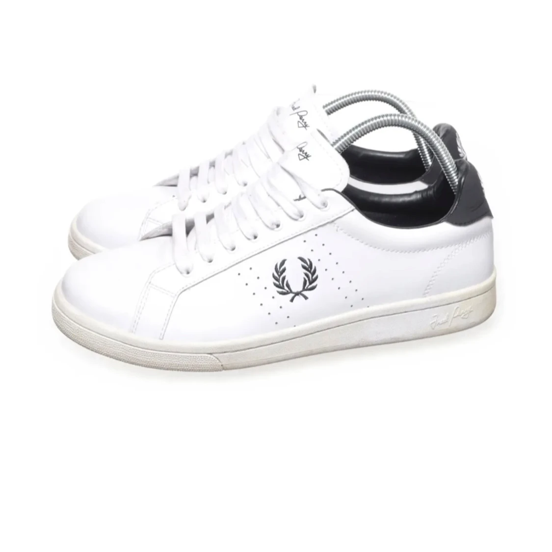 Vita sneakers från Fred Perry - 2