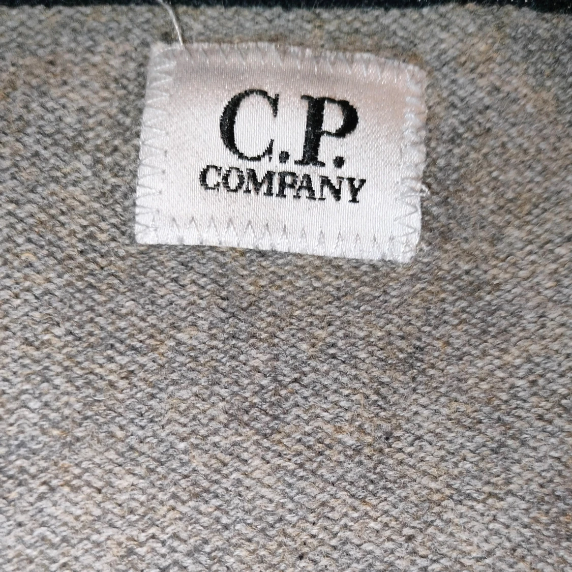 Stickad Cp Company cardigan  - 1
