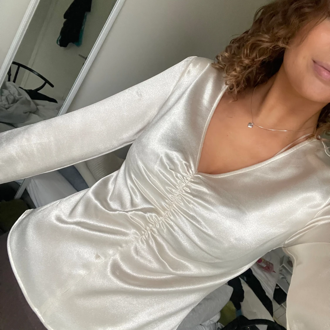 Gullig glansig topp - 90