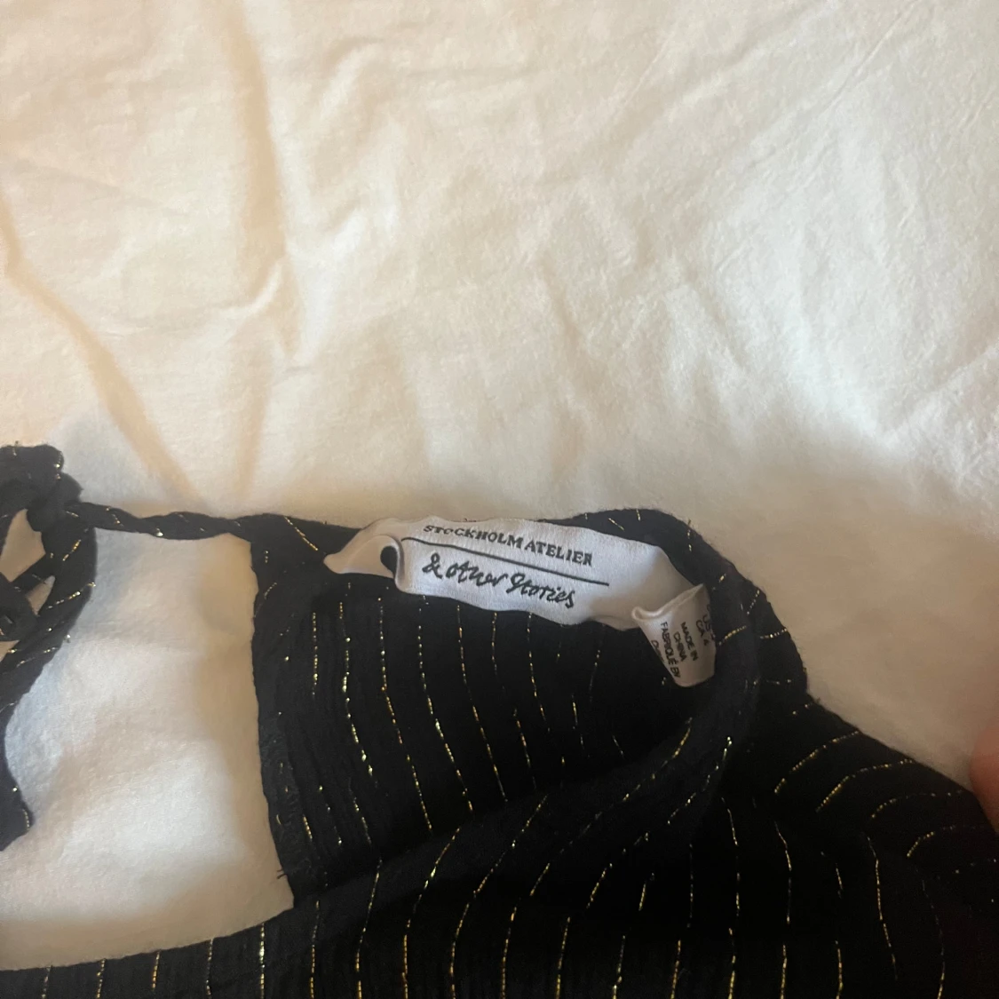 Svart glittrig blus - 93