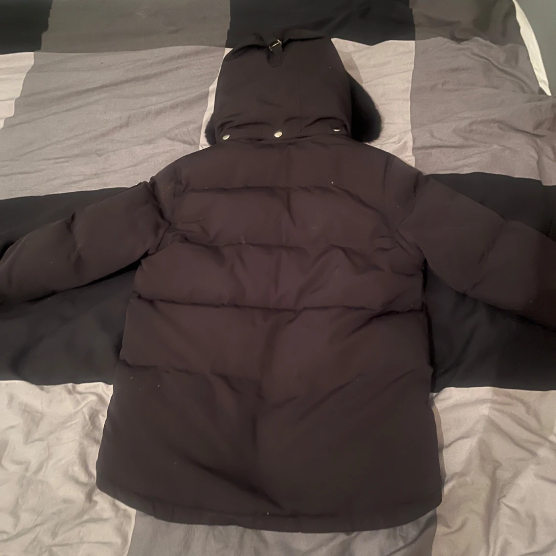 Moose knuckles  - 90