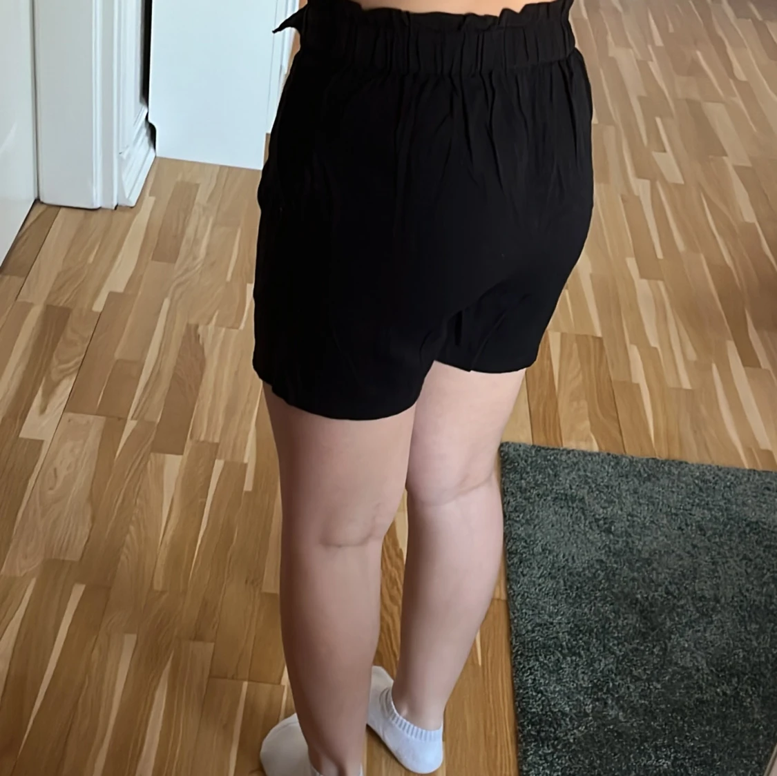 Svarta linneshorts från Jacqueline de Yong - 90